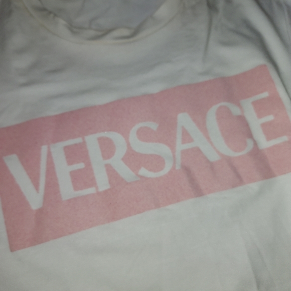 NWT Versace Pink Logo Cotton T-Shirt - Picture 4 of 7